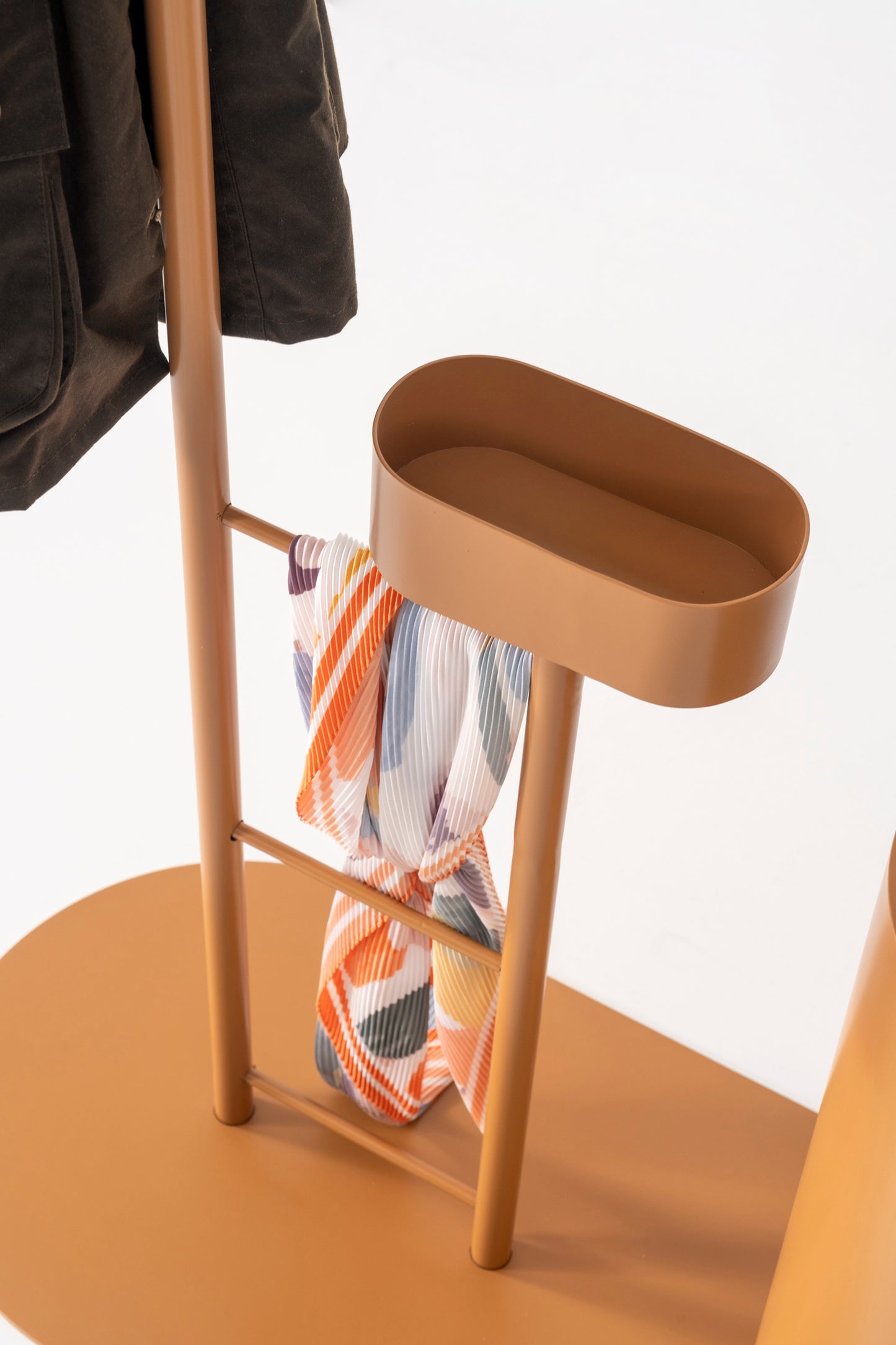 DR2408 Kleiderablage