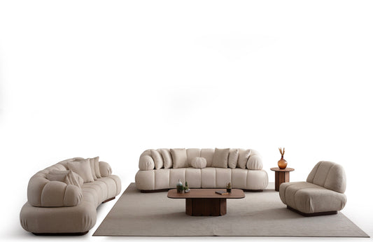 3-Sitzer Sofa mit seitlich deutlich gepolsterten Armlehnen