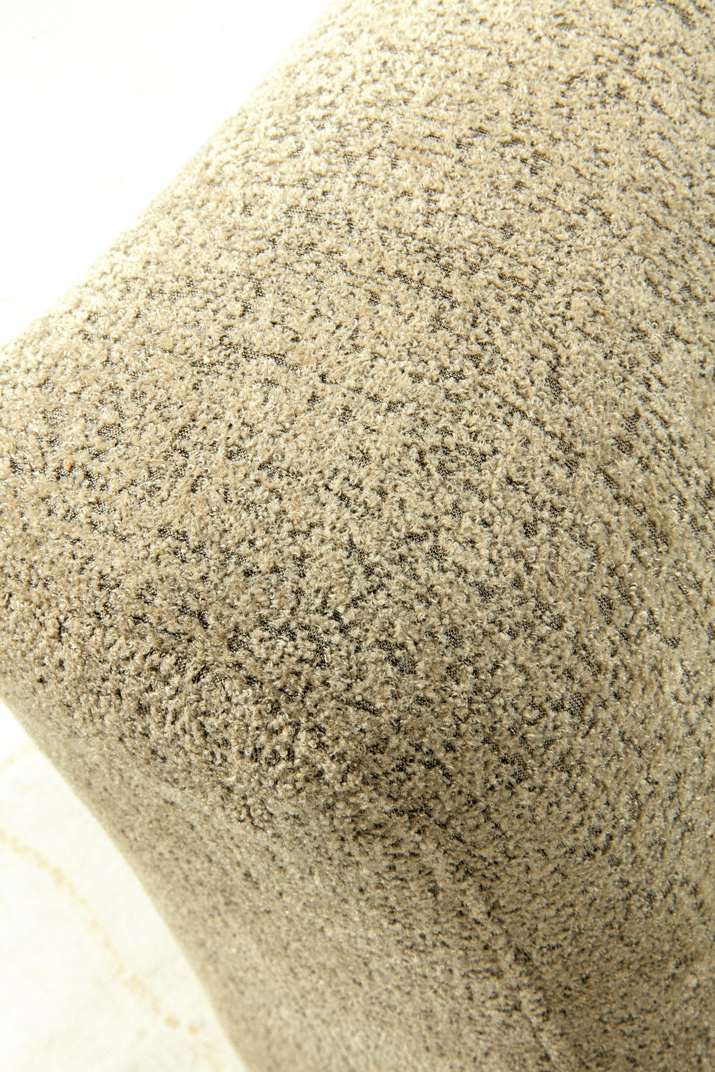 A0112 Schlichter Sessel mit Struktur