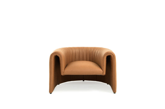 A0113 Sessel mit charaktervoller Silhouette