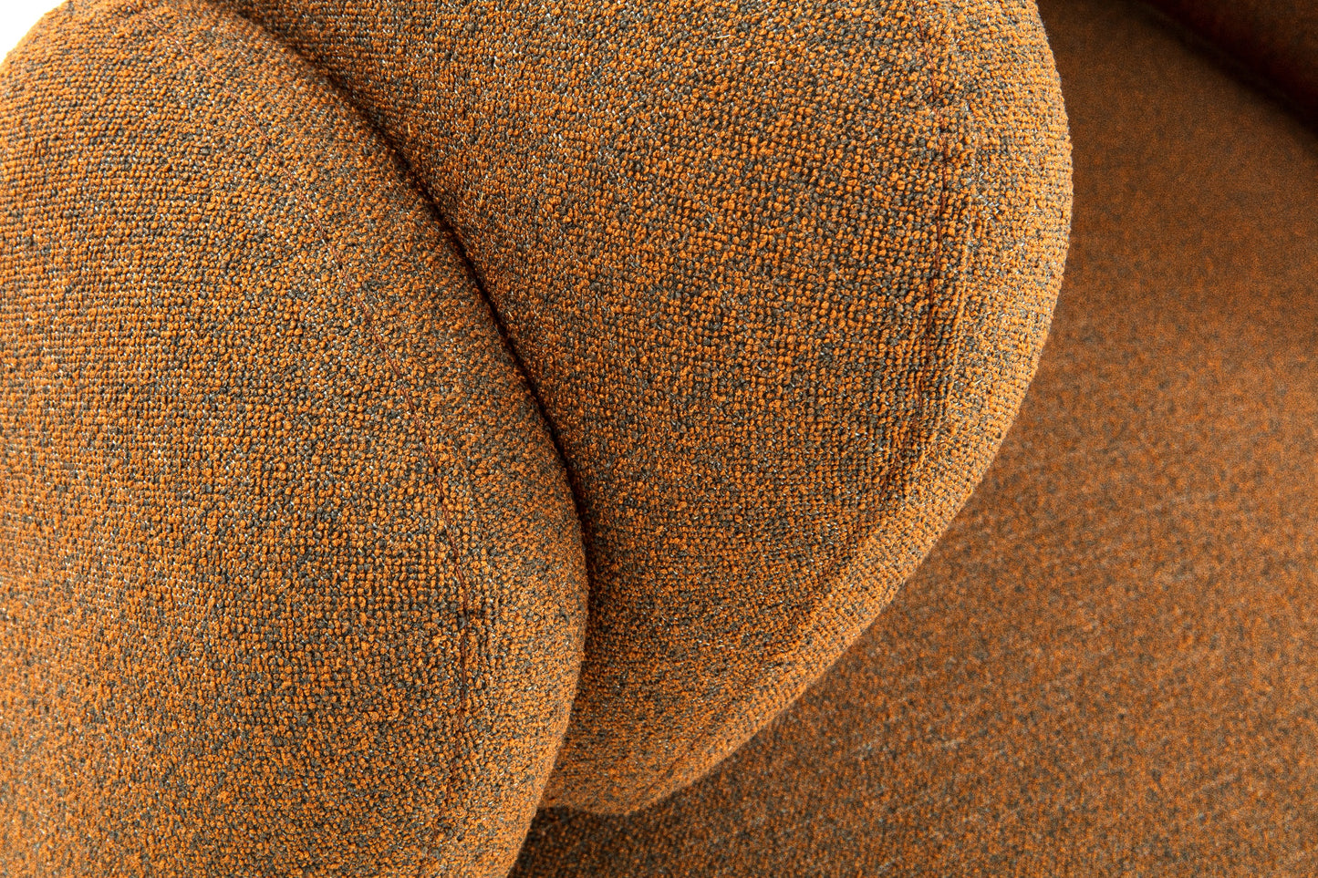 A0115 Sessel mit weichen Linien