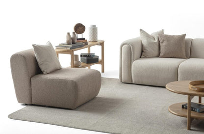 Modularer Loungesessel mit weichem Quaderpolster – Ahié