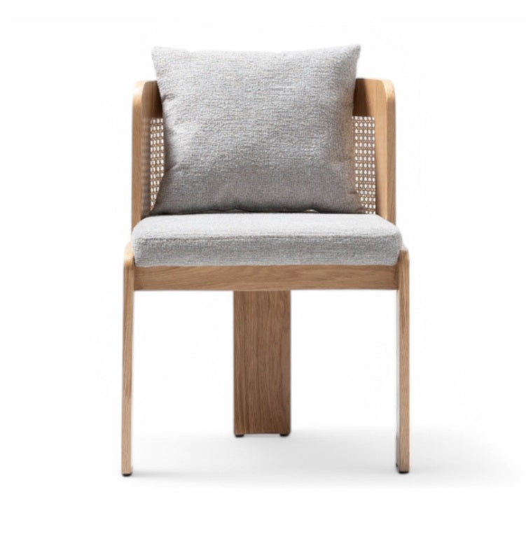 C0101 Moderne Polsterstuel