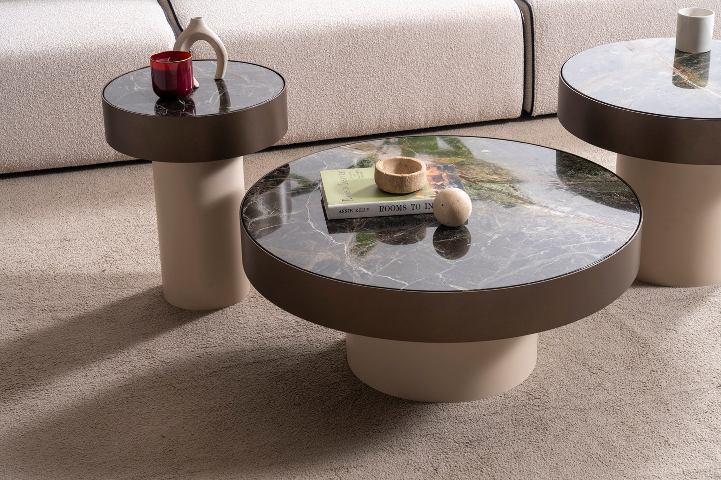 Rundes Couchtisch-Set mit Marmorplatte und Messingfuss – CT2401 – Ahié