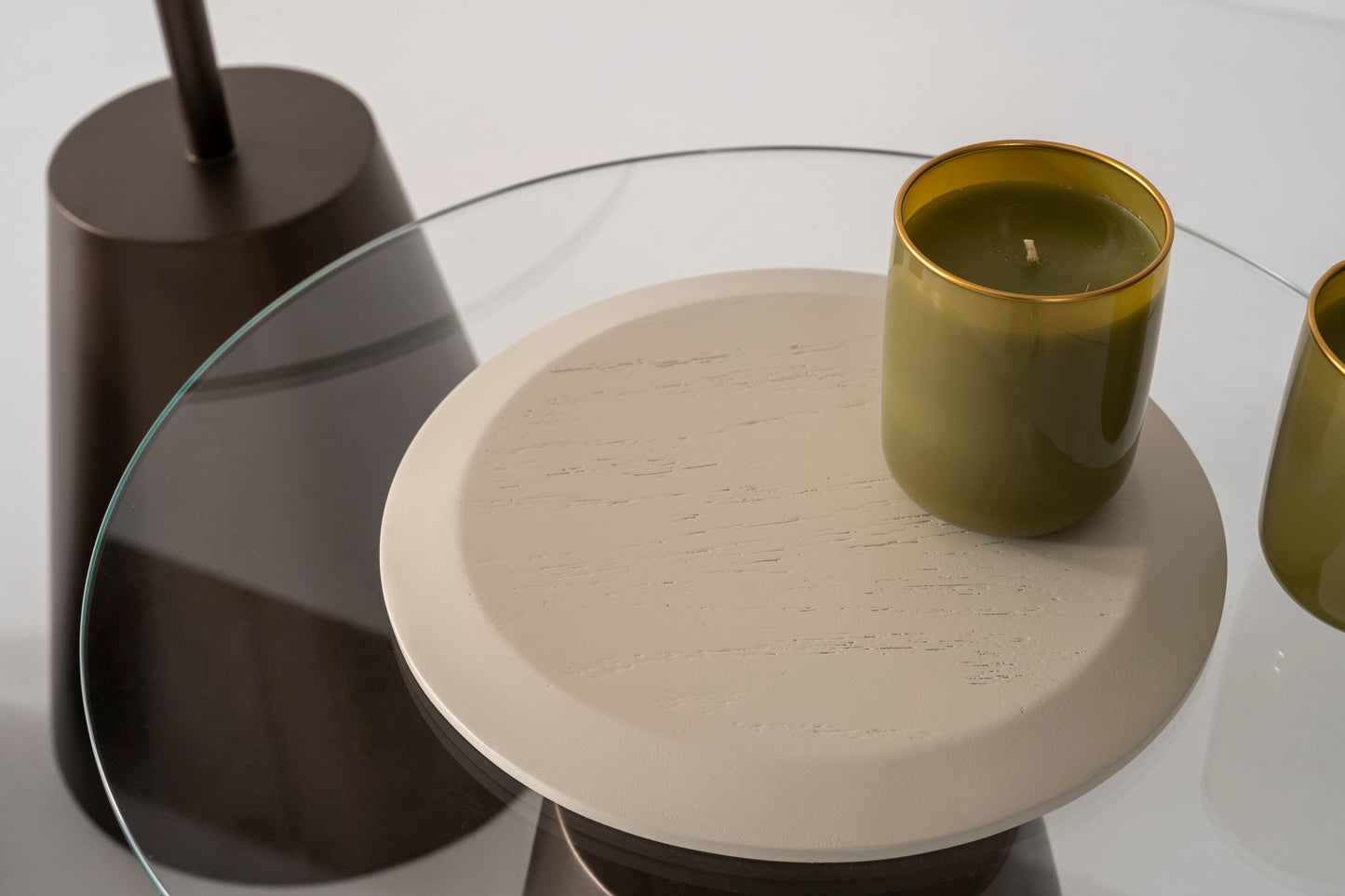 Beistelltisch-Trio Furnier und Glasplatte – CT2436 – Ahié