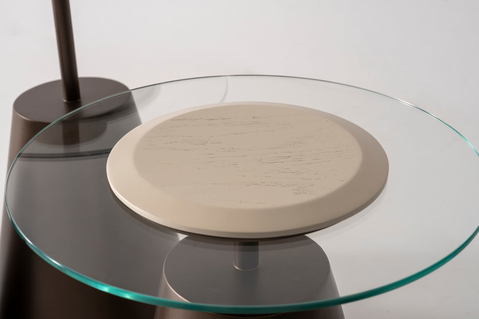 Beistelltisch-Trio Furnier und Glasplatte – CT2436 – Ahié