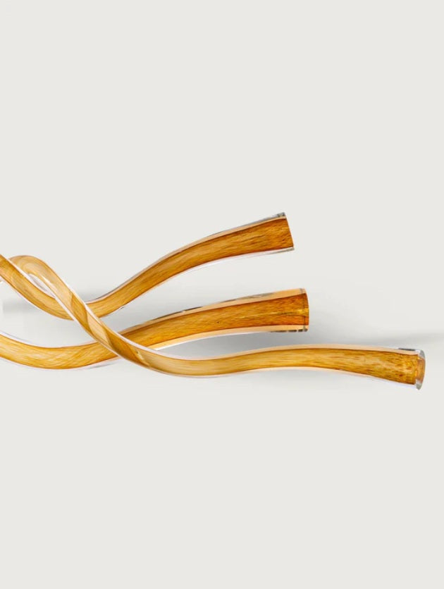 Gedrehte Glasspange in Amber – Ahié