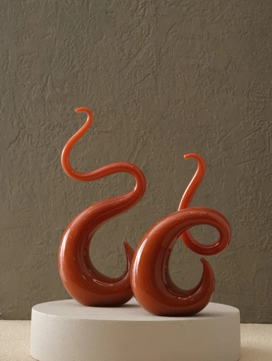 Muranoglas-Hakenobjekte in Terracotta – Ahié