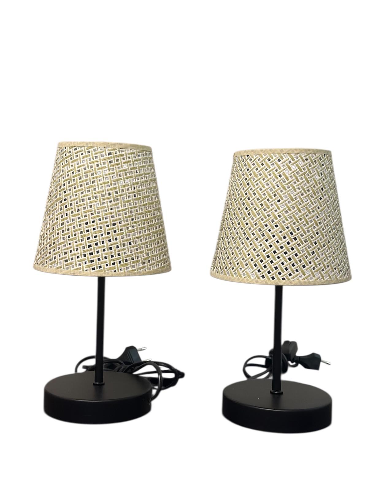 Tischleuchte konischer Rattanschirm Nachttisch Sideboard Schweiz – Ahié