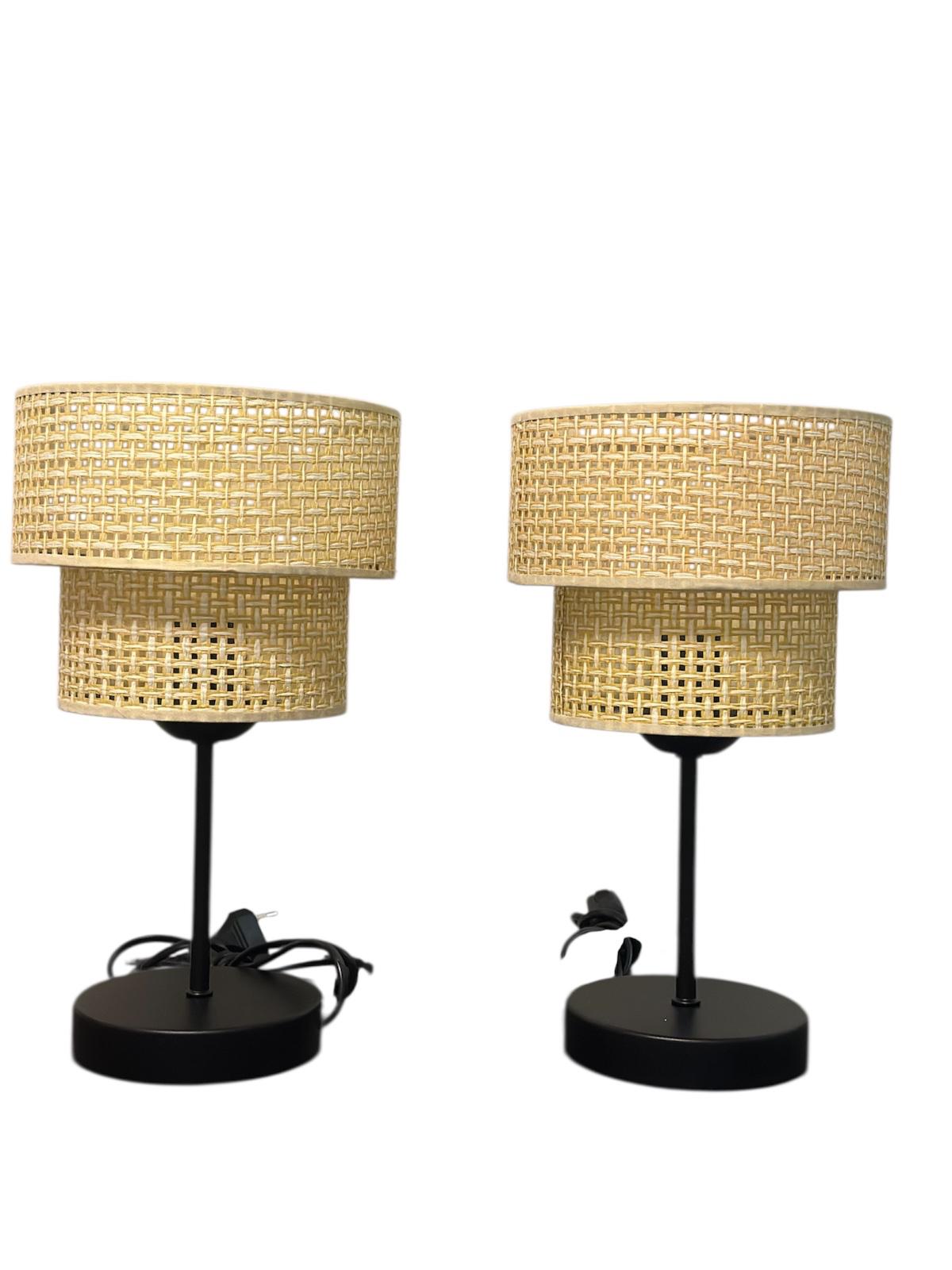 Tischleuchte gestufter Doppelschirm Rattan Sideboard Schweiz – Ahié