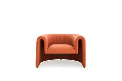 A0113 Sessel mit charaktervoller Silhouette