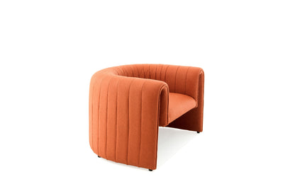 A0113 Sessel mit charaktervoller Silhouette