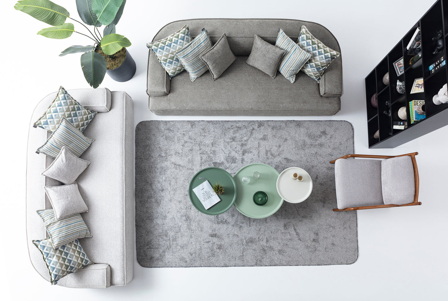 S0101 Stoffsofa in Grau