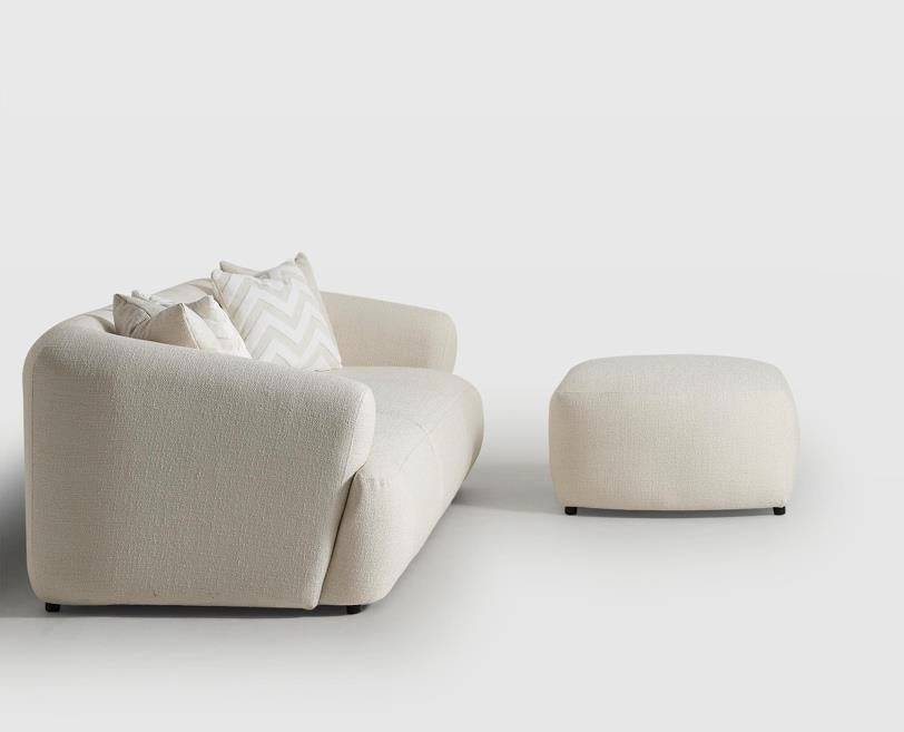 Sofa mit sichtbar aufgebauter Polsterung – 4 – Ahié