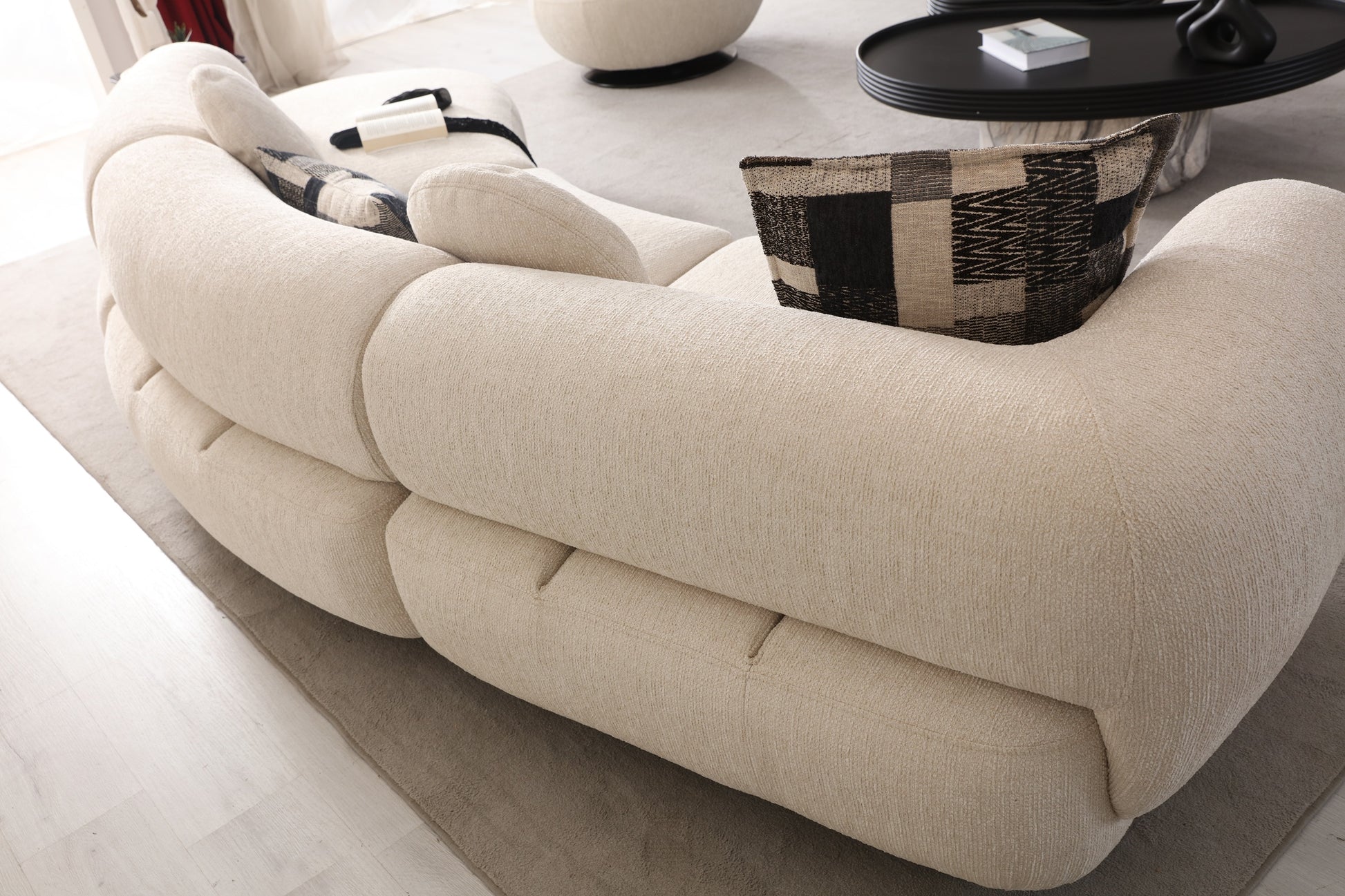 4-Sitzer Sofa mit langer Sitzbahn – Ahié