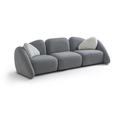 3-Sitzer Sofa mit weich aufgebauschtem Polstervolumen und langer Sitzbahn in Variante 1 – Ahié