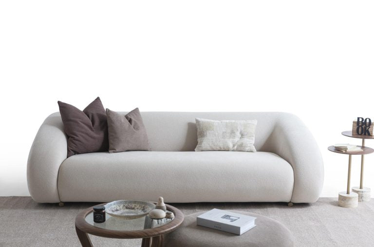 3-Sitzer Sofa mit offen angelegter Sitzfläche und langer Sitzbahn – Ahié