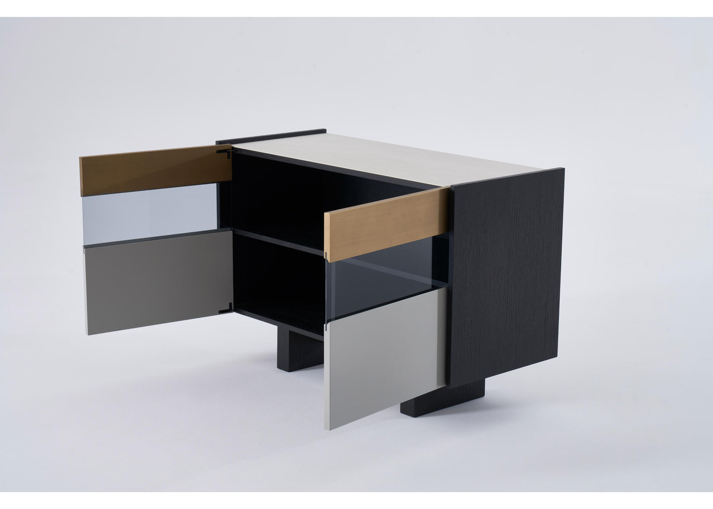 SB1203 Anrichte in Schwarz, Grau & Messing