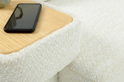 A0120 Sessel mit integrierter Ablage