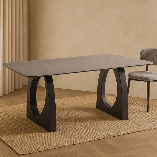 T0503 Esstisch mit dunklem Fuss